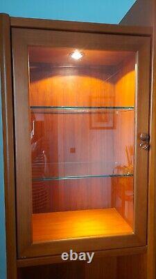 WALL DISPLAY/STORAGEUNIT. Large wooden and glass display unit