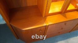 WALL DISPLAY/STORAGEUNIT. Large wooden and glass display unit