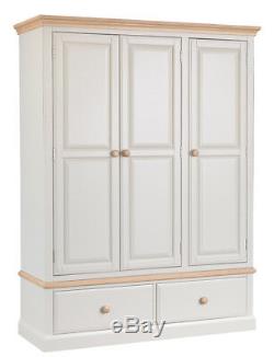 Wellington Oak 3 Door 2 Drawer Triple Wardrobe / Large Robe / Assembly Included