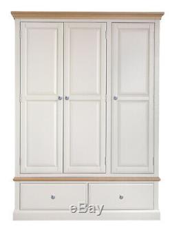 Wellington Oak 3 Door 2 Drawer Triple Wardrobe / Large Robe / Assembly Included